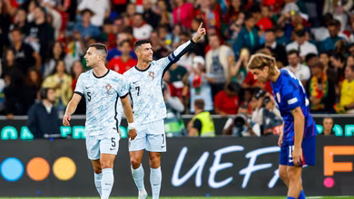 Rea&ccedil;&atilde;o de Cristiano Ronaldo ao fazer gol 900 de sua carreira mostra magnitude do feito