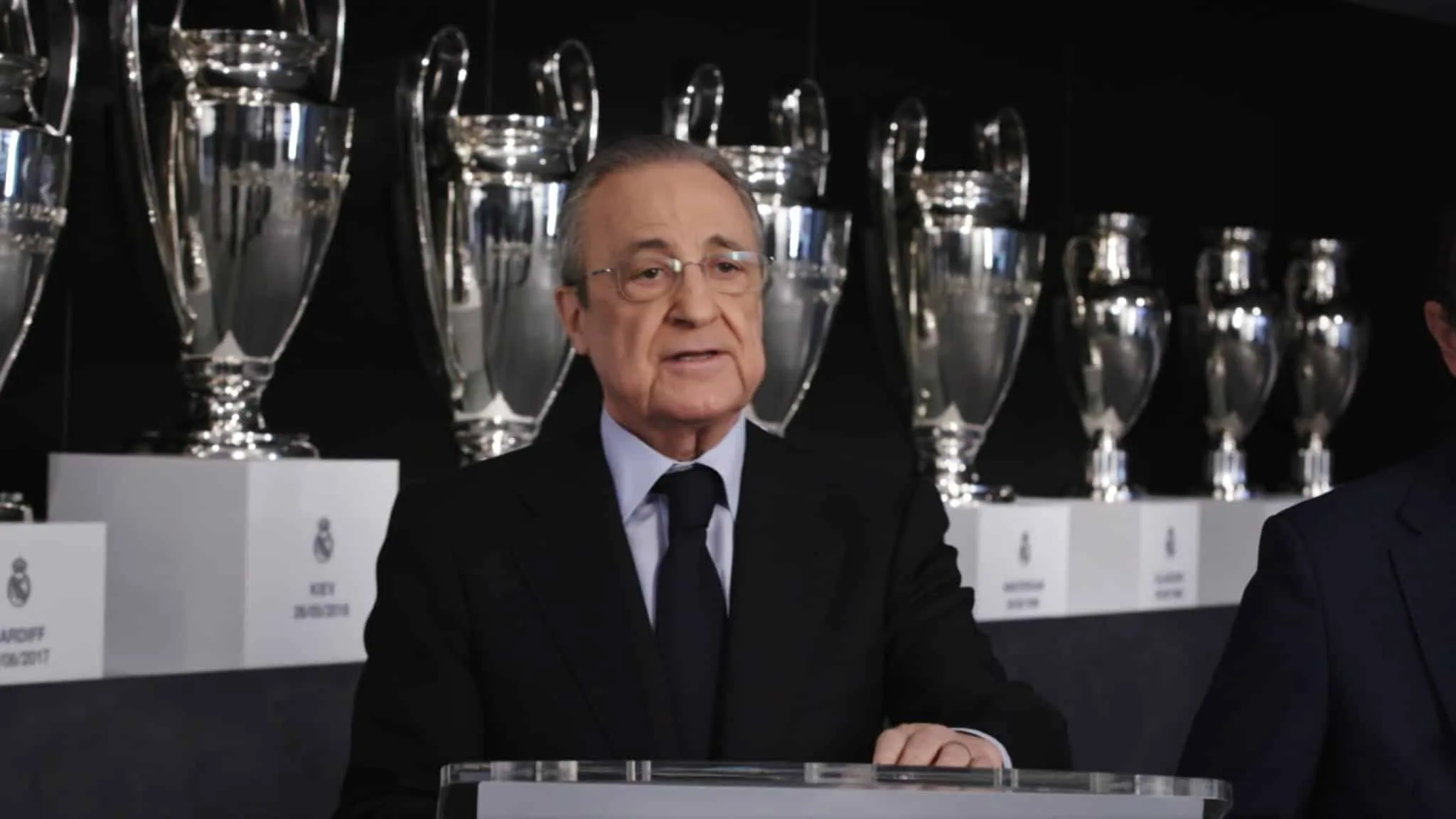Real Madrid enfim se posiciona sobre &lsquo;Caso Negreira&rsquo; e afirma que comparecer&aacute; ao processo como &ldquo;parte prejudicada&rdquo; pelo Barcelona