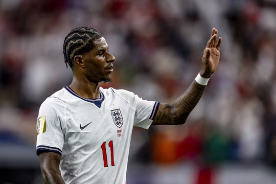 Situa&ccedil;&atilde;o de Rashford muda no Manchester United e futuro de atacante fica em aberto