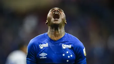 Cruzeiro, enfim, se mostrou insaci&aacute;vel e aproveitou as circunst&acirc;ncias para fazer 7 a 0