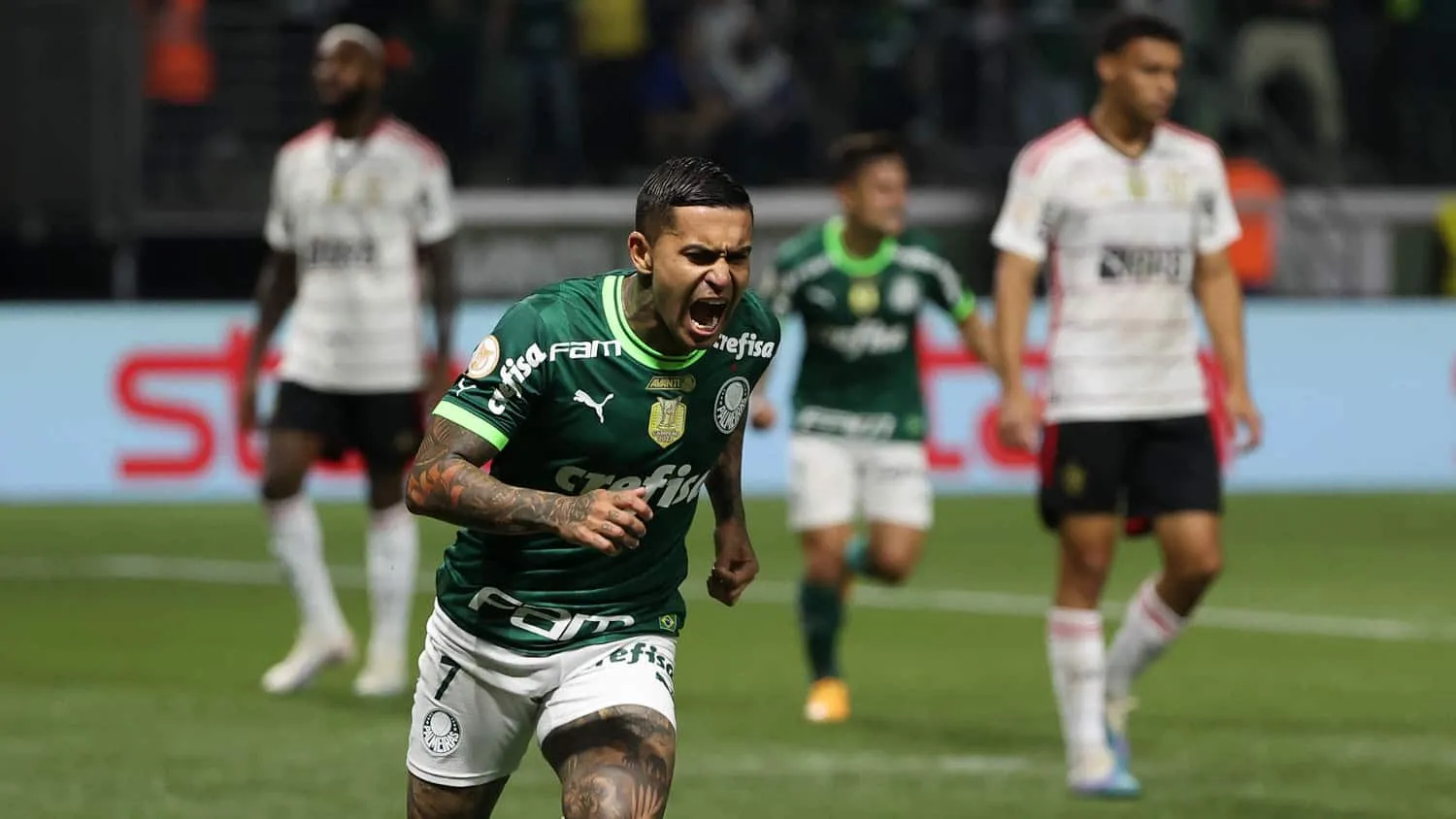 Dudu intensifica tratamento nas f&eacute;rias e quer ser novidade do Palmeiras ainda no primeiro semestre