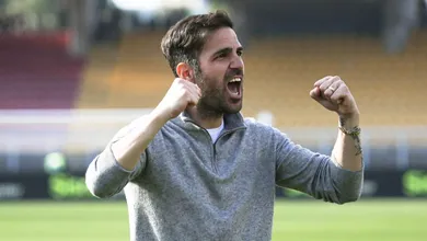 A impressionante explica&ccedil;&atilde;o de F&agrave;bregas sobre como joga sua sensa&ccedil;&atilde;o italiana