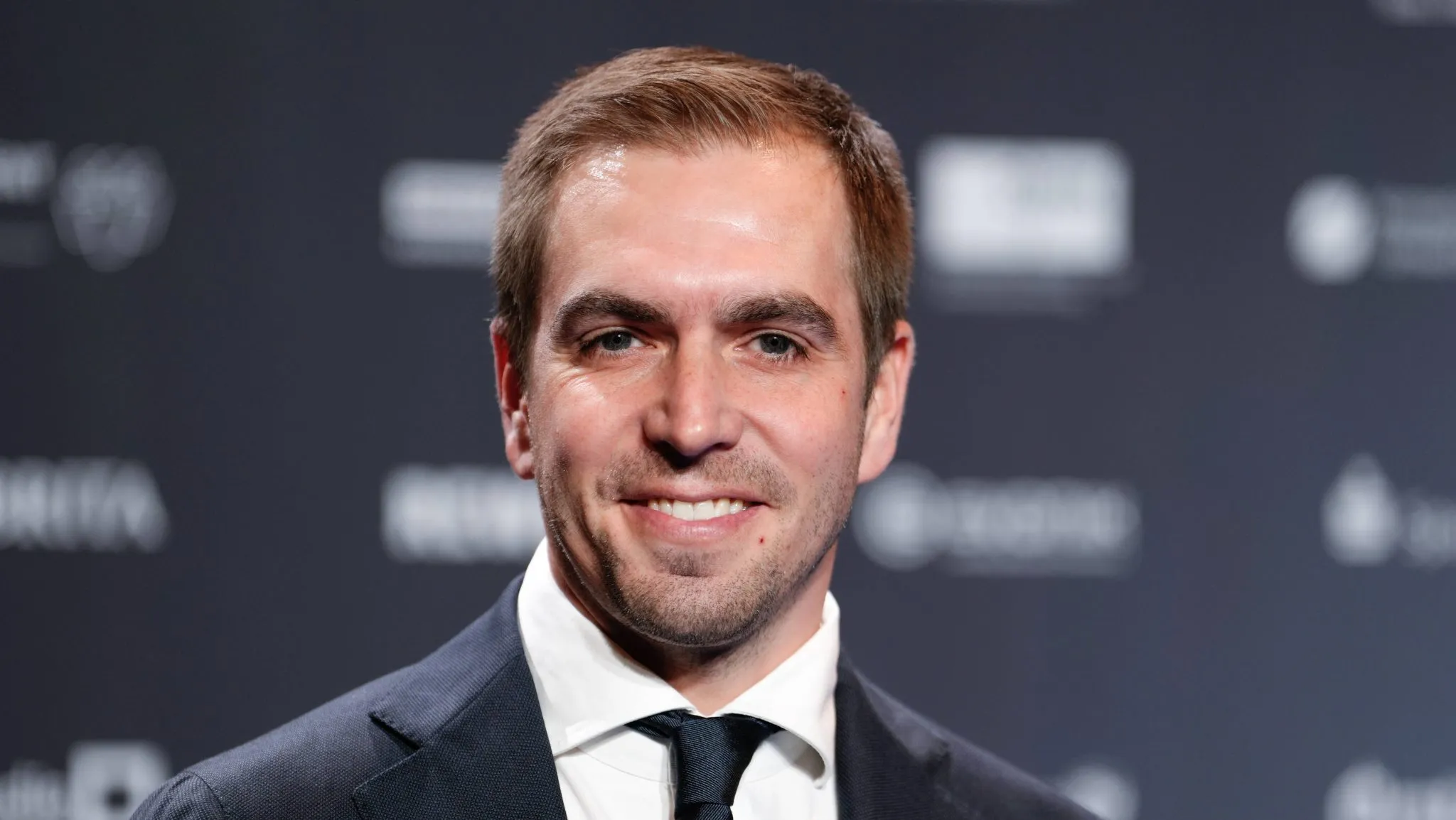 Lahm: &lsquo;Manchester City era um prazer de ver jogar, mas se desconectou das ra&iacute;zes&rsquo;