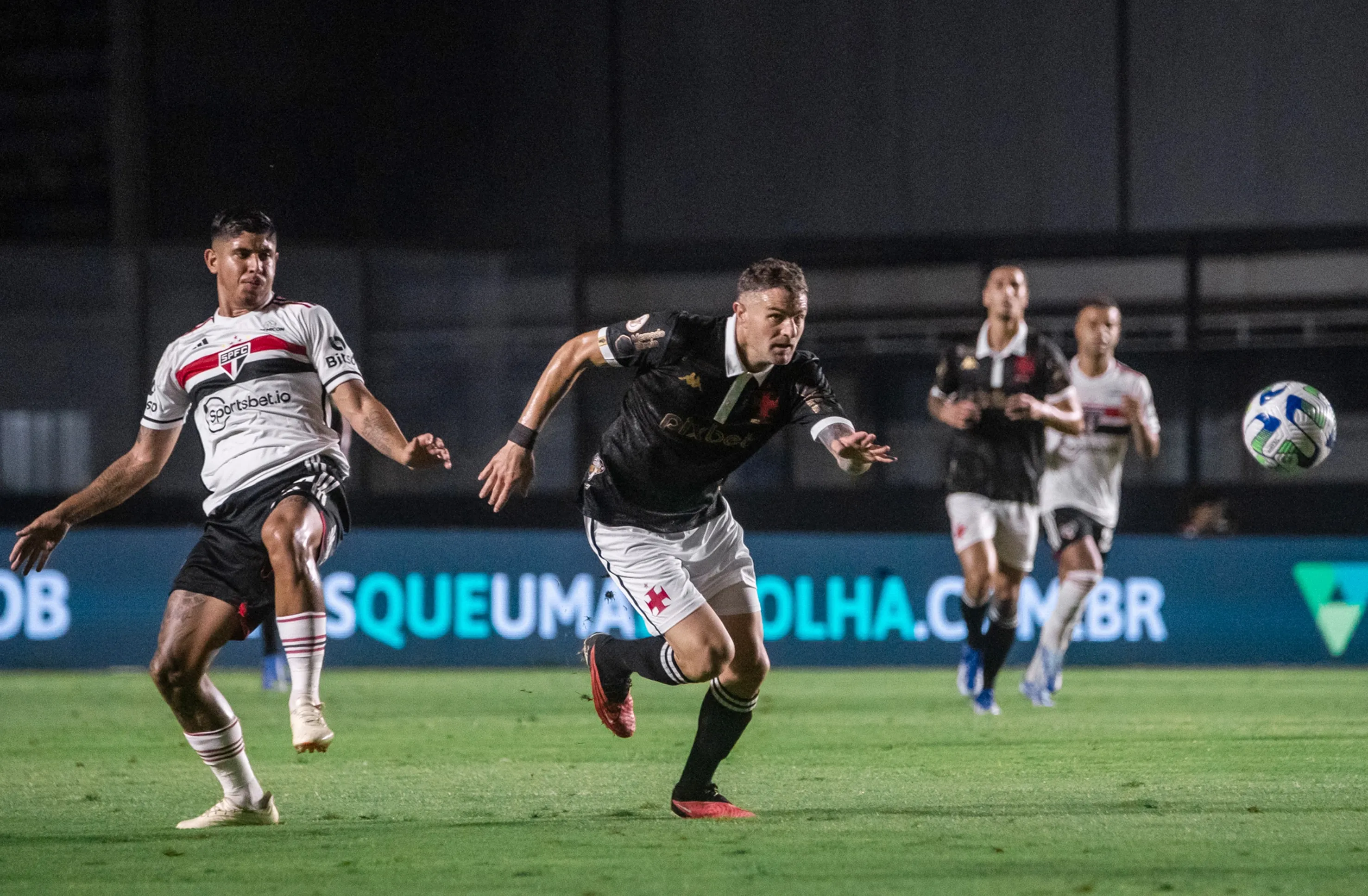 Vasco e S&atilde;o Paulo ficam em empate ruim para os dois, mas principalmente para os cariocas