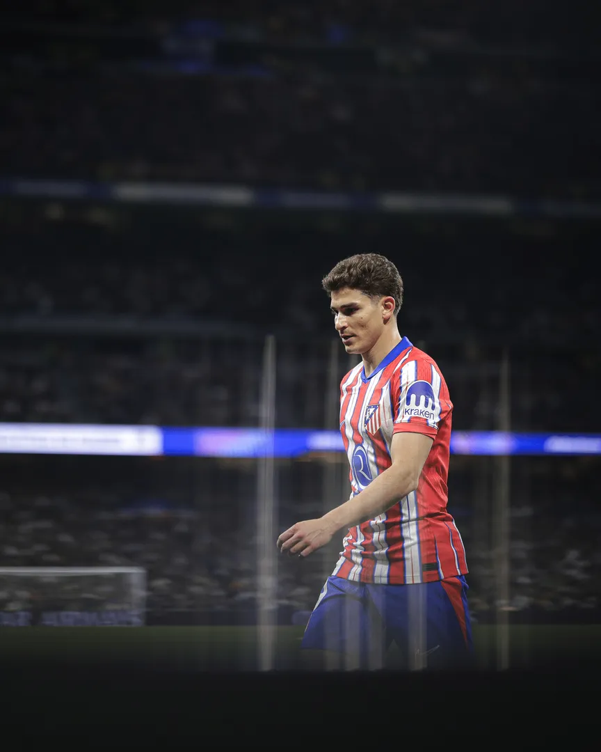 Juli&aacute;n &Aacute;lvarez em a&ccedil;&atilde;o pelo Atl&eacute;tico de Madrid
