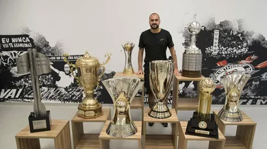 Danilo zelou pelo Corinthians como sua morada e o cora&ccedil;&atilde;o da Fiel sempre ser&aacute; seu lar