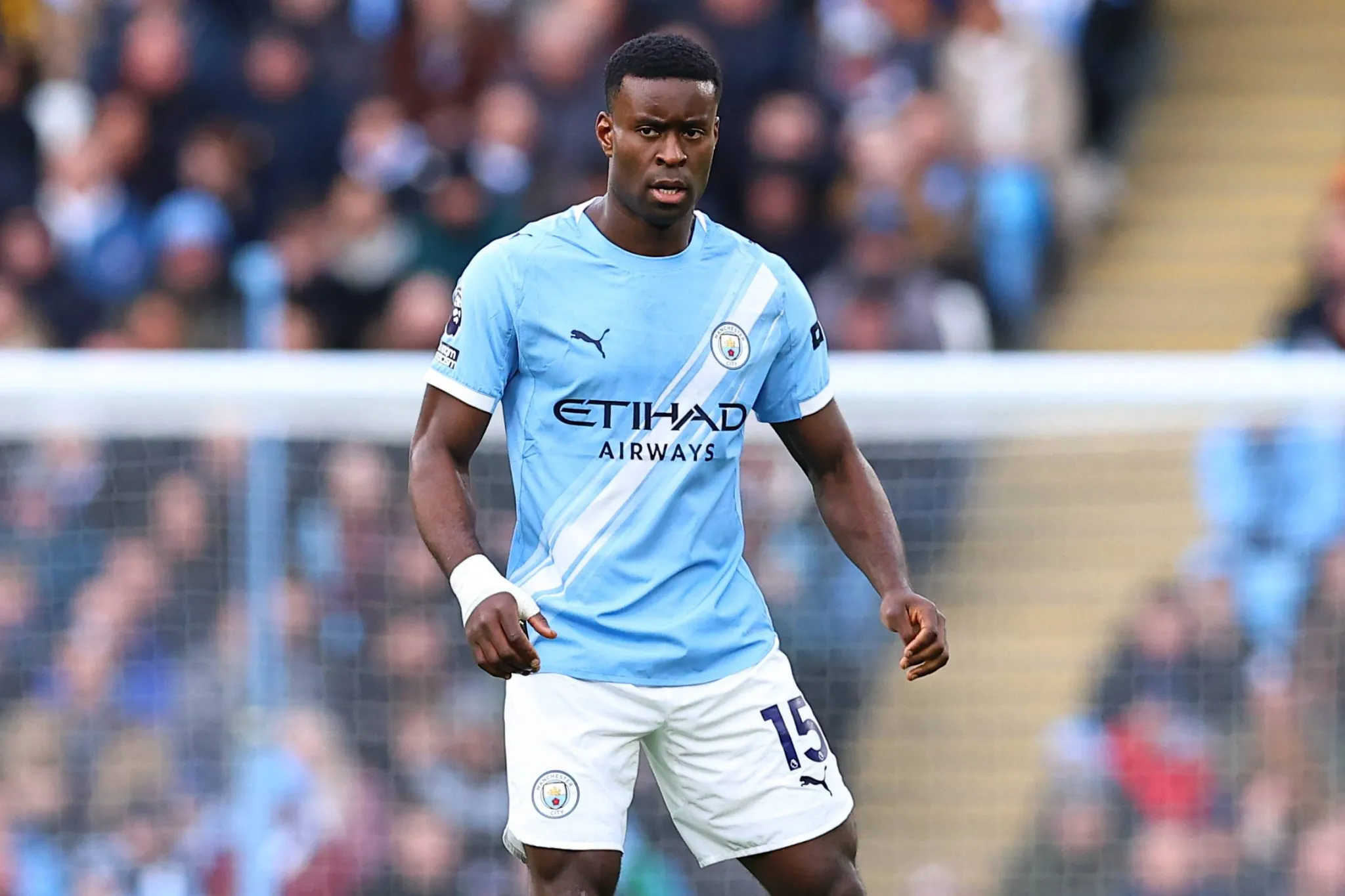 Gu&eacute;hi em a&ccedil;&atilde;o pelo Manchester City