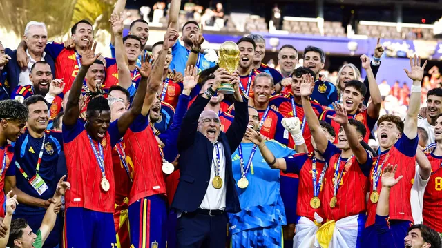Tim Vickery: &lsquo;A Espanha campe&atilde; desenvolveu seu futebol baseado no que tem de melhor&rsquo;