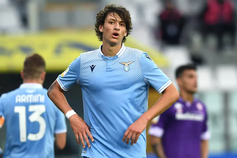 Romano Mussolini em a&ccedil;&atilde;o nas categorias de base da Lazio 