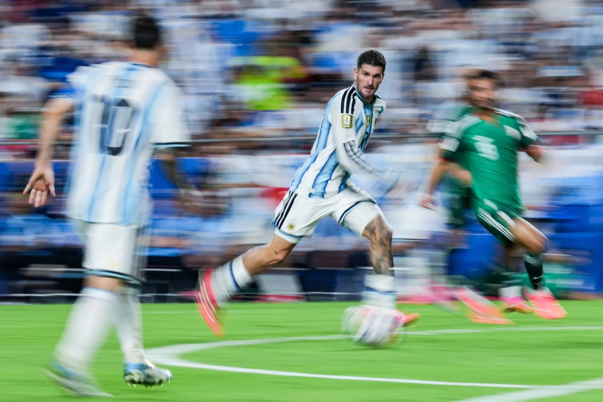 Rodrigo de Paul em a&ccedil;&atilde;o pela sele&ccedil;&atilde;o argentina