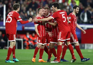 O destaque poderia ter sido Sarabia. Foi Rib&eacute;ry