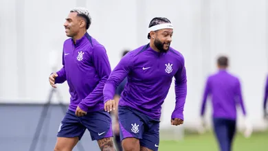 Qual a previs&atilde;o de retorno de Matheuzinho e Memphis no Corinthians?