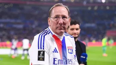 Por que o Lyon foi rebaixado? Tudo que voc&ecirc; precisa saber sobre a situa&ccedil;&atilde;o de Textor na Fran&ccedil;a