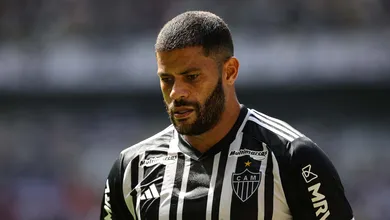 Mais perto do Z4 do que do G4, Atl&eacute;tico-MG tem que se preocupar com rebaixamento?