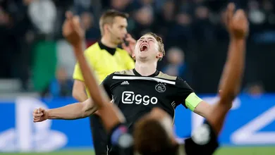 At&eacute; mesmo o Camp Nou comemorou o gol da virada do Ajax contra a Juventus