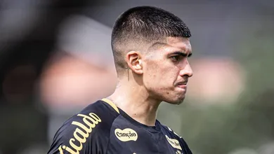 Refor&ccedil;o no BID d&aacute; margem para Vojvoda colocar teste em pr&aacute;tica j&aacute; no pr&oacute;ximo jogo do Santos