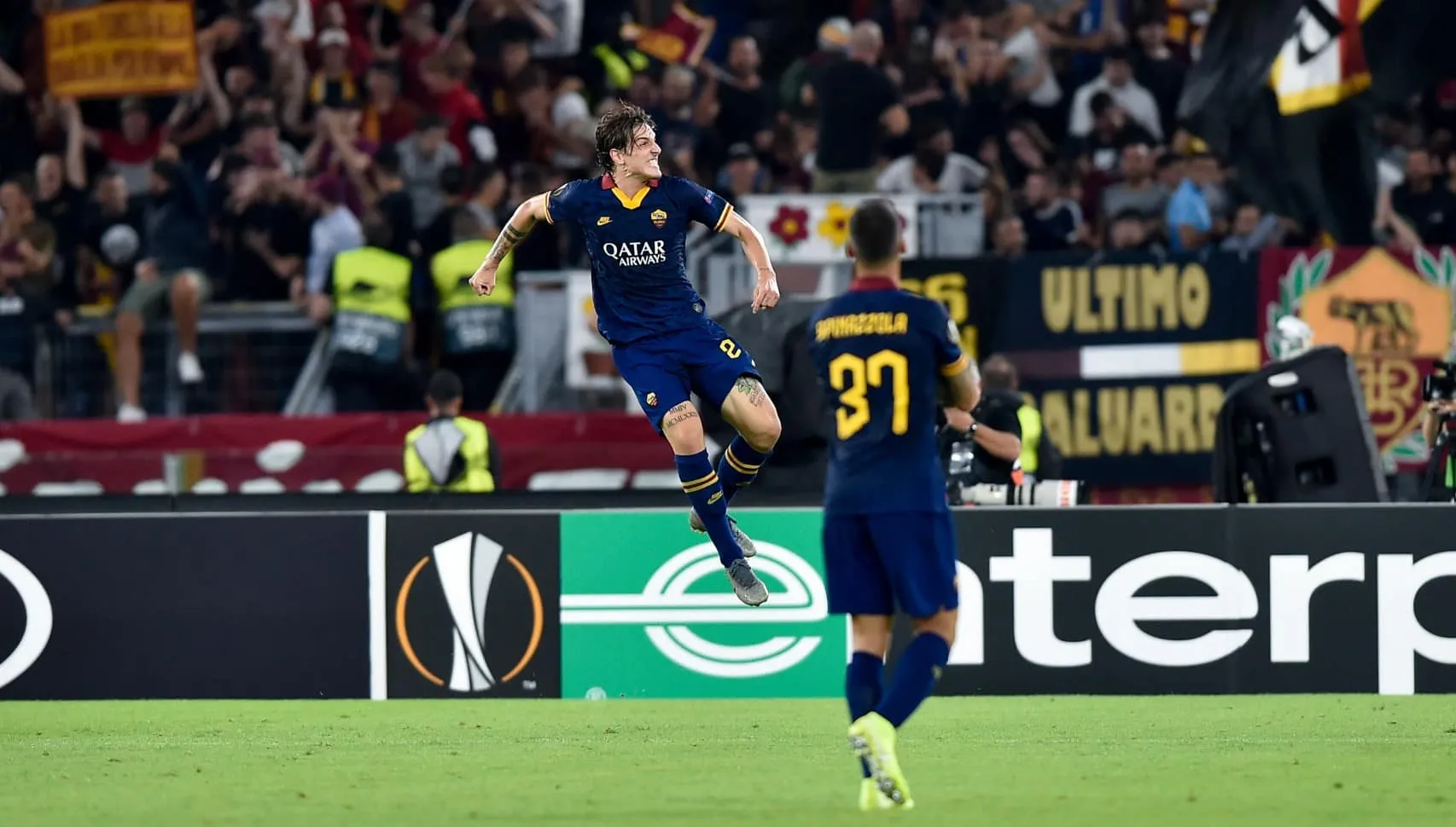 Zaniolo viveu uma noite de brilho na goleada da Roma pra cima do Istambul Basaksehir