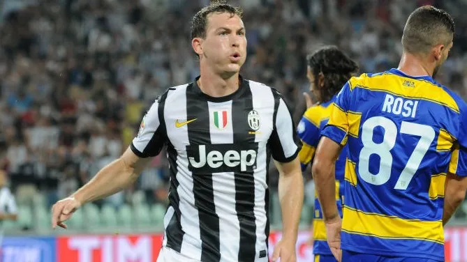 Juventus faz boa estreia e vence na estreia da Serie A