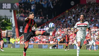 De her&oacute;i a &lsquo;vil&atilde;o&rsquo;: Como brasileiro foi o personagem de Bournemouth x Manchester United