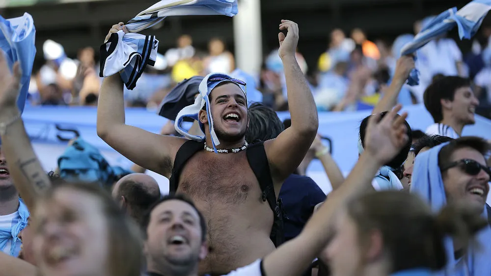 Argentinos e brasileiros fazem cl&aacute;ssico de gog&oacute;s em SP