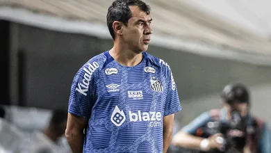 Santos iguala melhor sequ&ecirc;ncia do ano, mas Carille cobra elenco por in&iacute;cios sonolentos