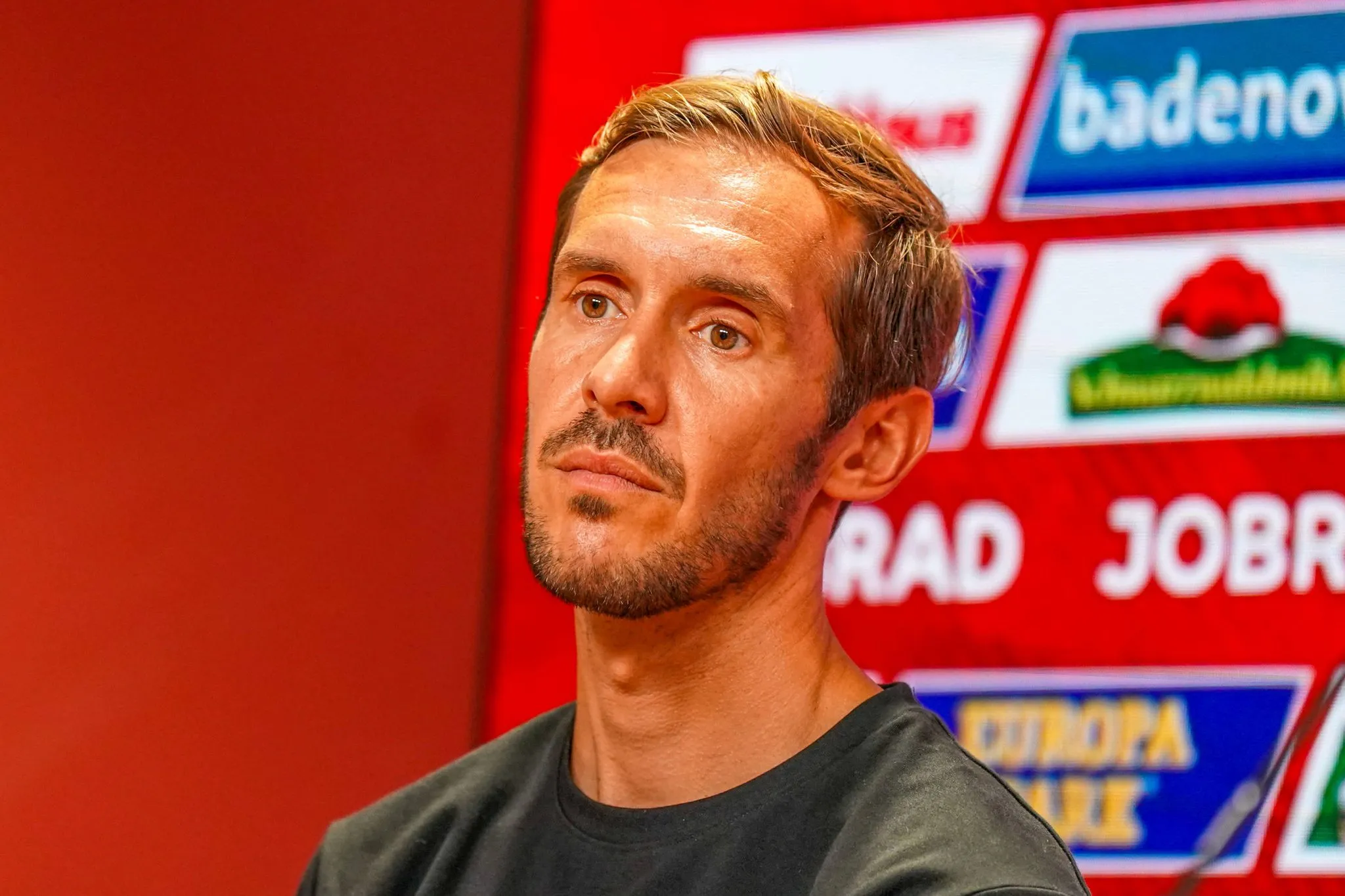 Julian Schuster, do Freiburg
