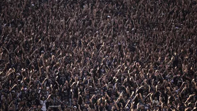 Caos em elei&ccedil;&otilde;es acirradas do Corinthians faz com que at&eacute; casa de apostas abra odds da disputa