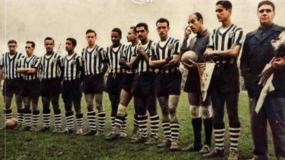 N&atilde;o tem cor&eacute; cor&eacute;: H&aacute; 32 anos, Atl&eacute;tico-MG perdia Kafunga, campe&atilde;o de 37 e agora lembrado na Arena MRV
