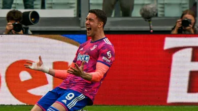 Vlahovic quebra o jejum de gols e Juventus acaba com sequ&ecirc;ncia negativa em vit&oacute;ria sobre o Lecce