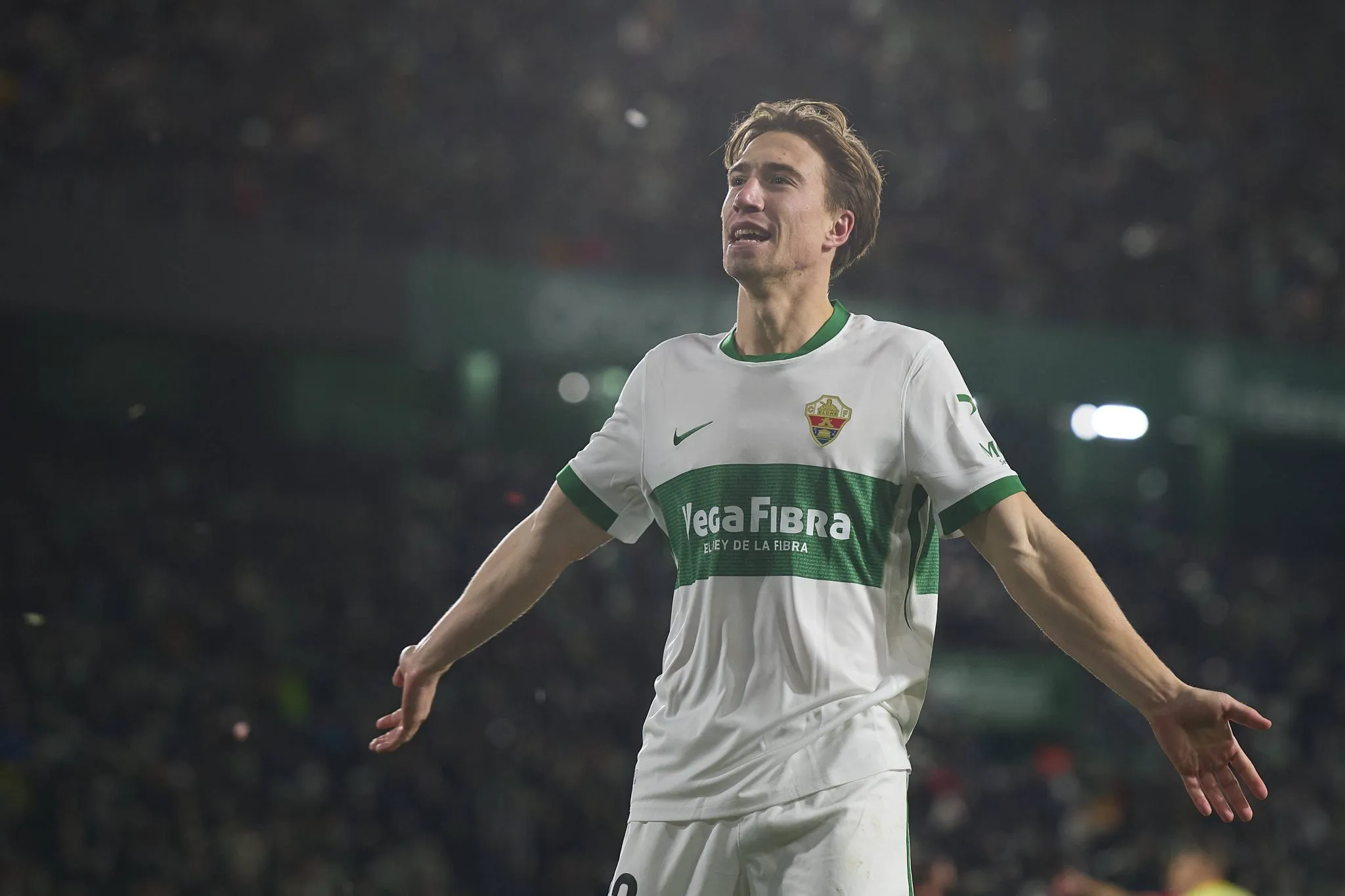 David Affengruber celebra gol pelo Elche