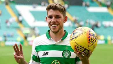 Celtic come&ccedil;a Escoc&ecirc;s com 7 a 0 e tr&ecirc;s gols de Ryan Christie de fora da &aacute;rea