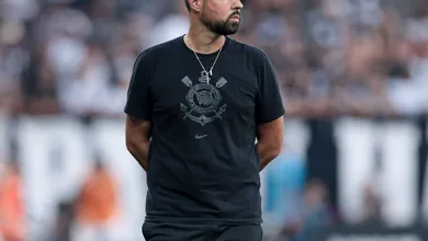 Corinthians sofre com lesionados, mas tem evolu&ccedil;&atilde;o de grupo com Ant&oacute;nio Oliveira