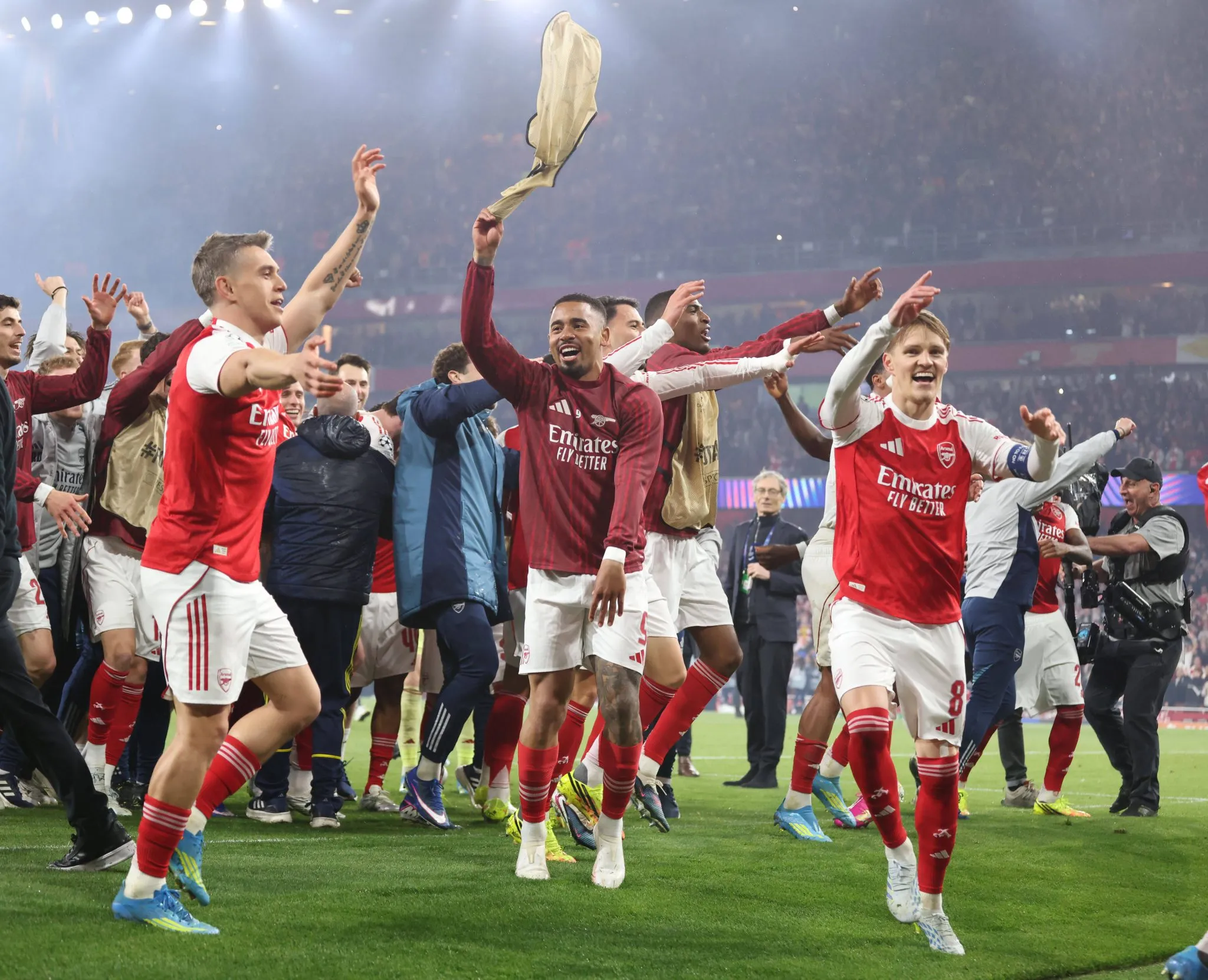 Arsenal conquistou vaga &agrave; final da Champions League sobre o Atl&eacute;tico de Madrid 