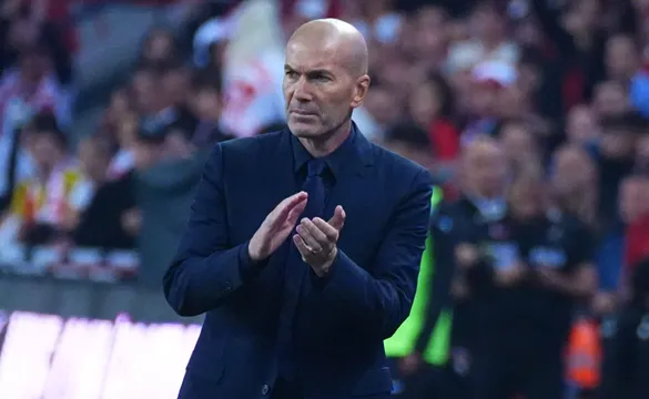 Previs&iacute;vel, sem brilho e dor de cabe&ccedil;a para Mourinho: Como foi a estreia de Zidane na Fran&ccedil;a