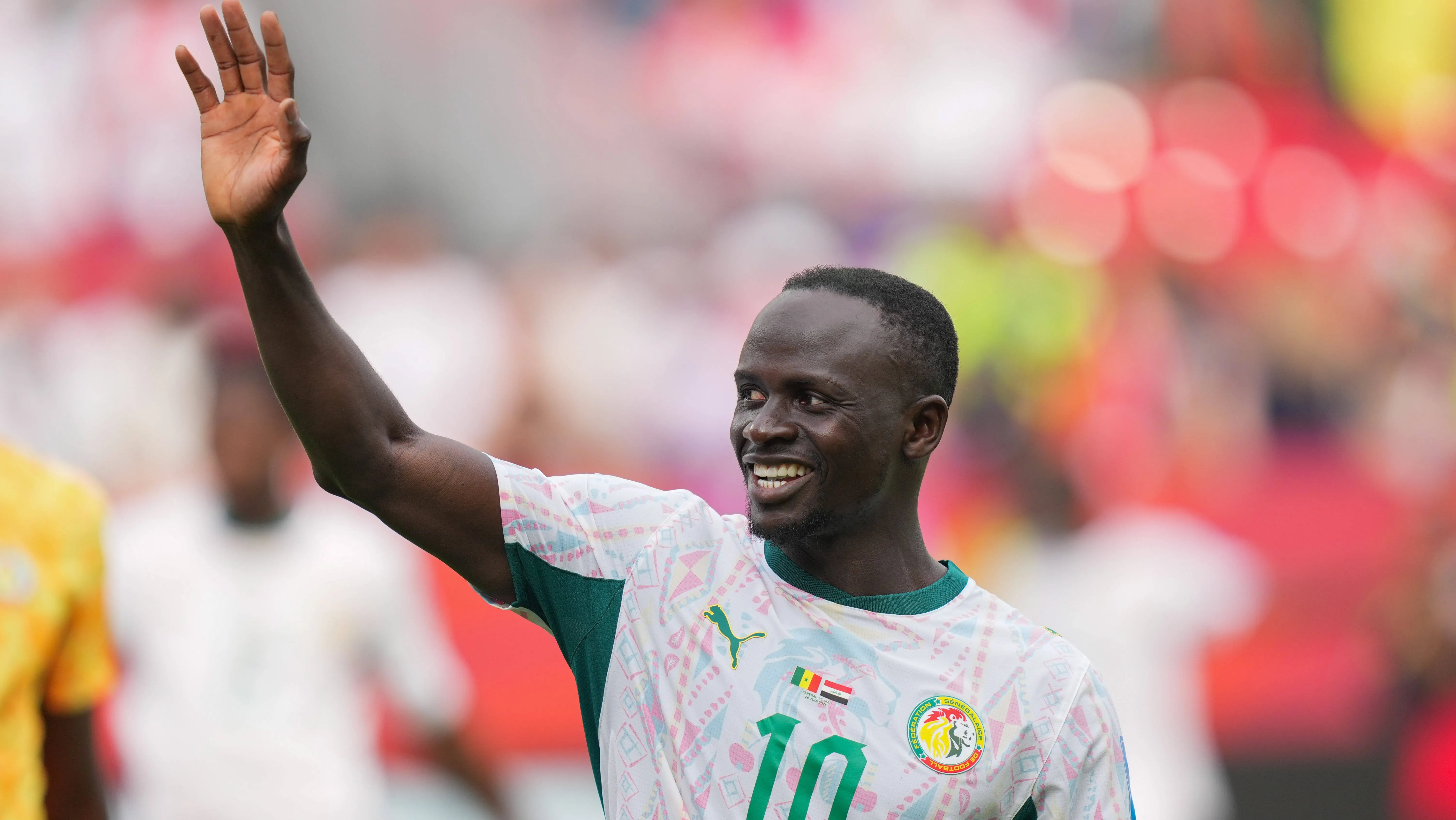 Por que Sadio Man&eacute; entrou no ramo da agricultura em Senegal?
