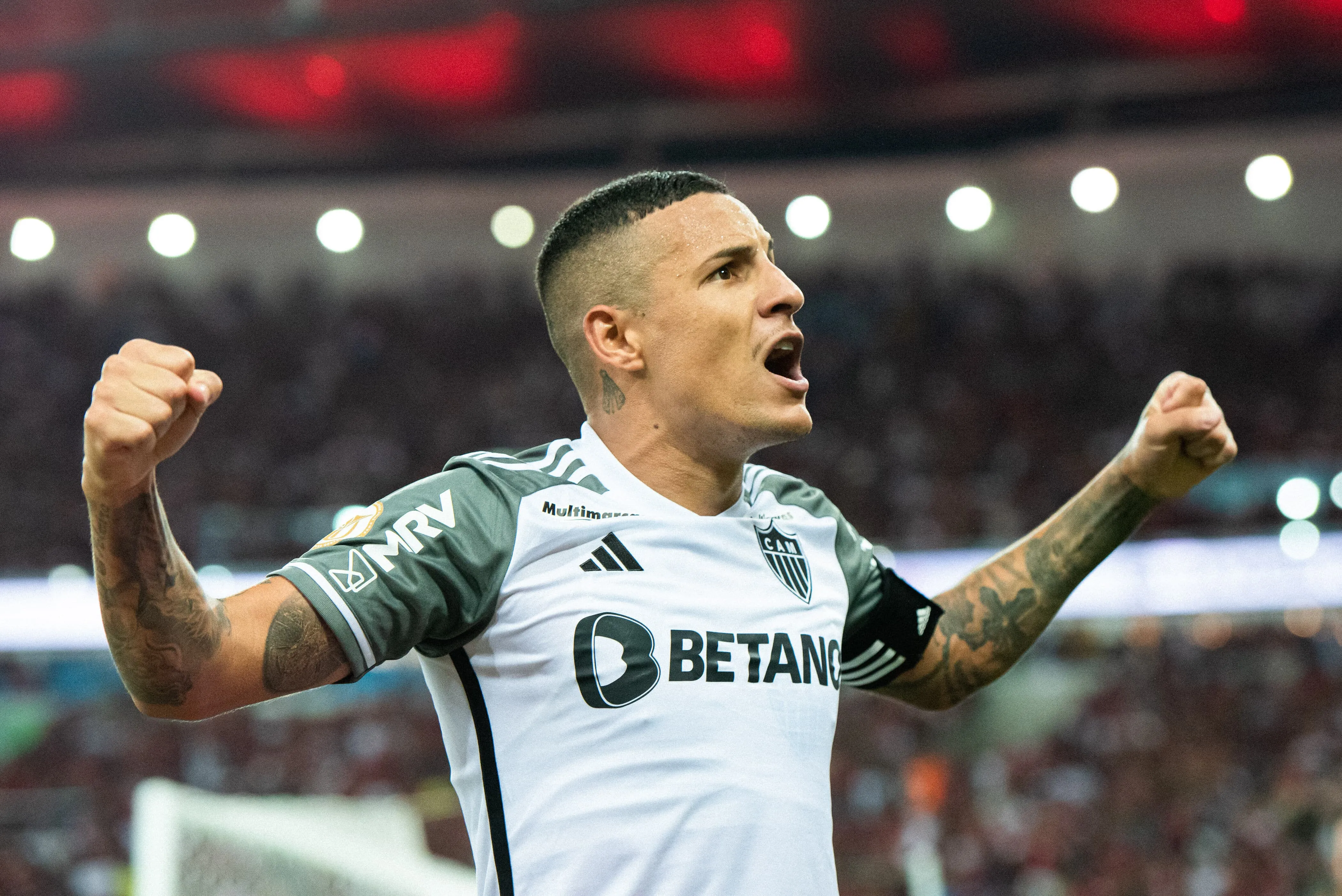 Guilherme Arana teve ano de volta por cima coroado com Sele&ccedil;&atilde;o e vis&iacute;vel evolu&ccedil;&atilde;o no Atl&eacute;tico-MG