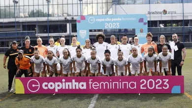 Campe&atilde;o de tudo, Corinthians cai na Copinha e t&eacute;cnica &eacute; questionada por parte da torcida