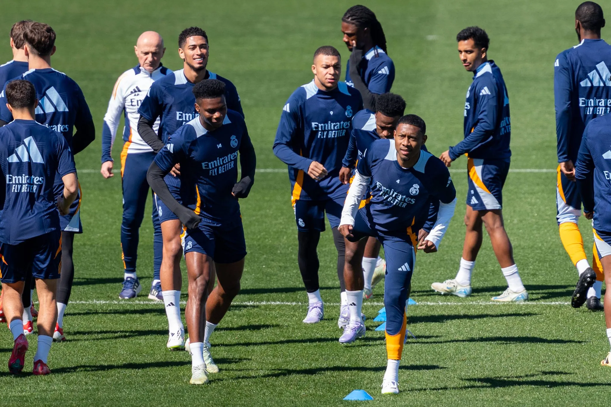 Jogadores do Real Madrid durante treinamento em Valdebebas (Foto: Imago)