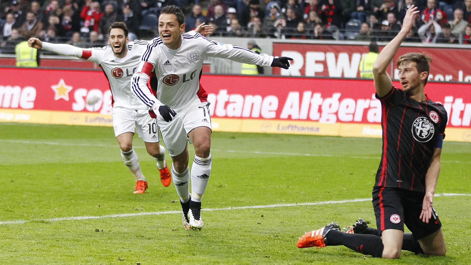 Em um clube do seu tamanho, Chicharito deita e rola: 10 gols nos &uacute;ltimos sete jogos
