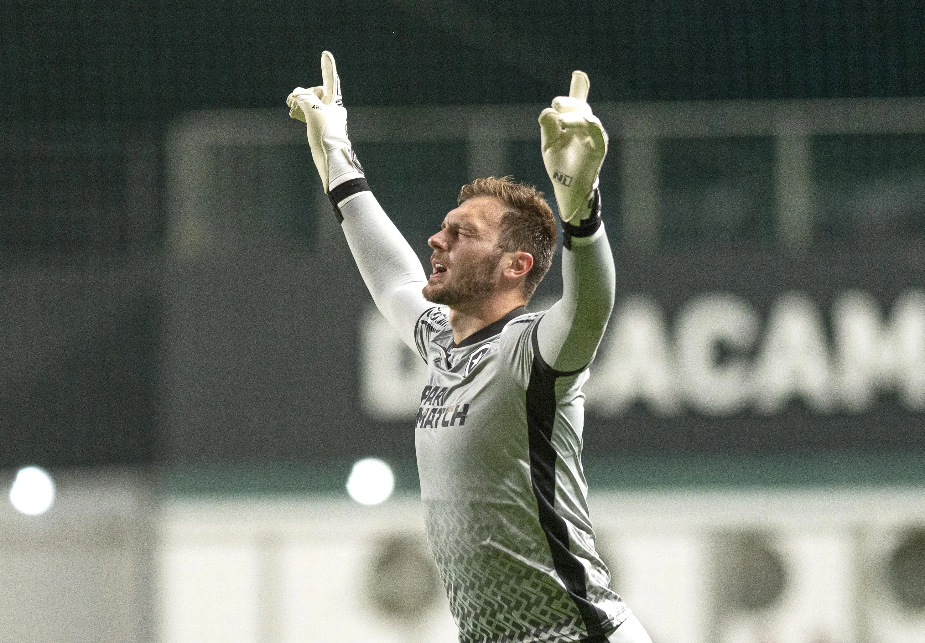 Depoimento de Lucas Perri d&aacute; mostras de um Botafogo incans&aacute;vel na busca pelo t&iacute;tulo