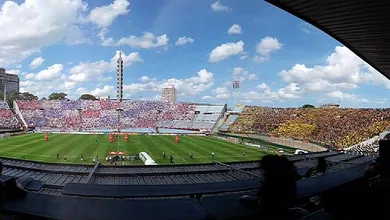 Uruguai mostra a Brasil e Argentina como se faz um cl&aacute;ssico bonito