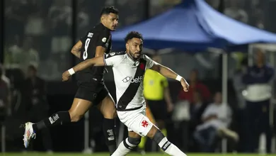 Irrita&ccedil;&atilde;o de Payet foi o que chamou aten&ccedil;&atilde;o no empate entre Vasco e Botafogo