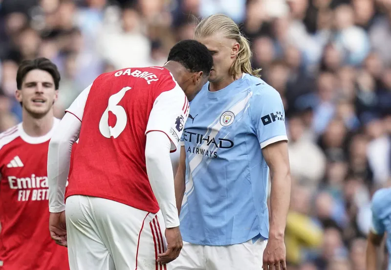 Gabriel Magalh&atilde;es e Haaland afloram rivalidade de Arsenal e Manchester City 