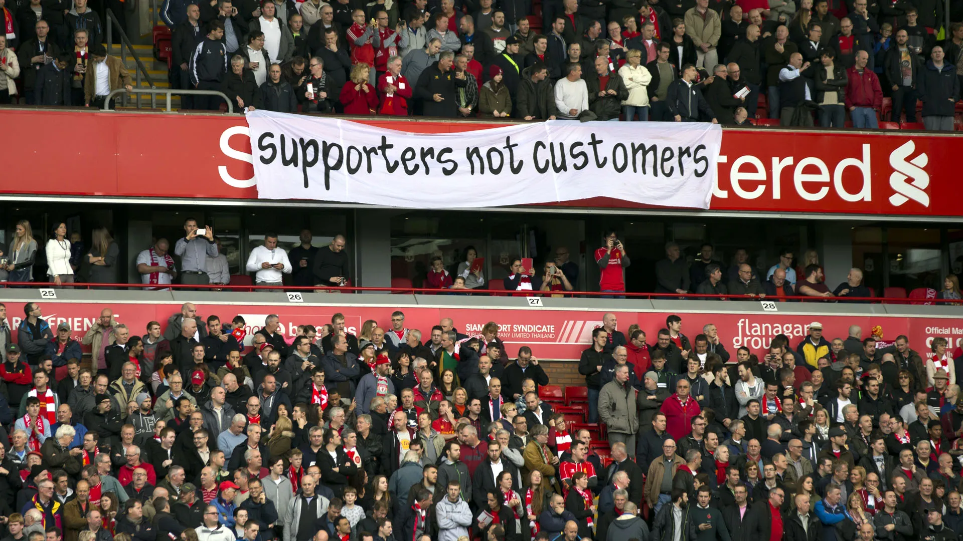 Torcedores dos 20 times da Premier League far&atilde;o protesto por pre&ccedil;os altos dos ingressos