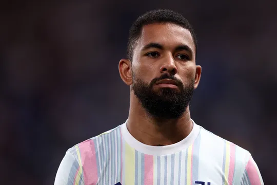 Por que Juventus aposta em dar nova chance a Douglas Luiz?