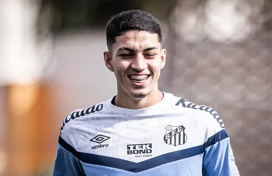 Botafogo eleva proposta, frustra Palmeiras se aproxima de acerto com Santos por Jair