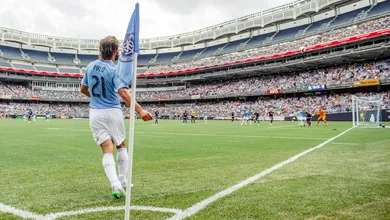 [V&iacute;deo] Andrea Pirlo em: a arte de bater escanteios na MLS