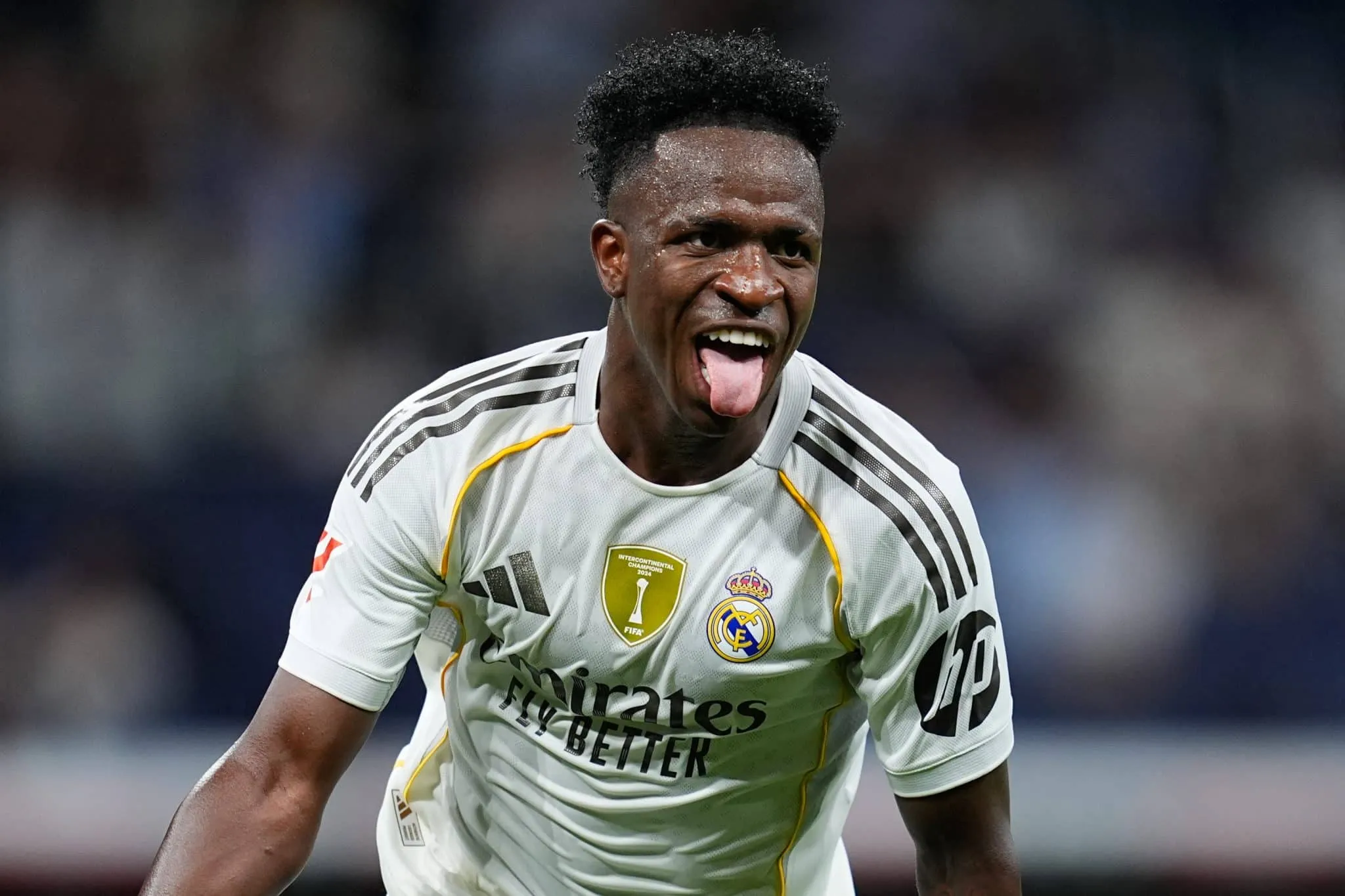 Vini Jr comanda virada do Real com gola&ccedil;o e alcan&ccedil;a marca centen&aacute;ria em LaLiga