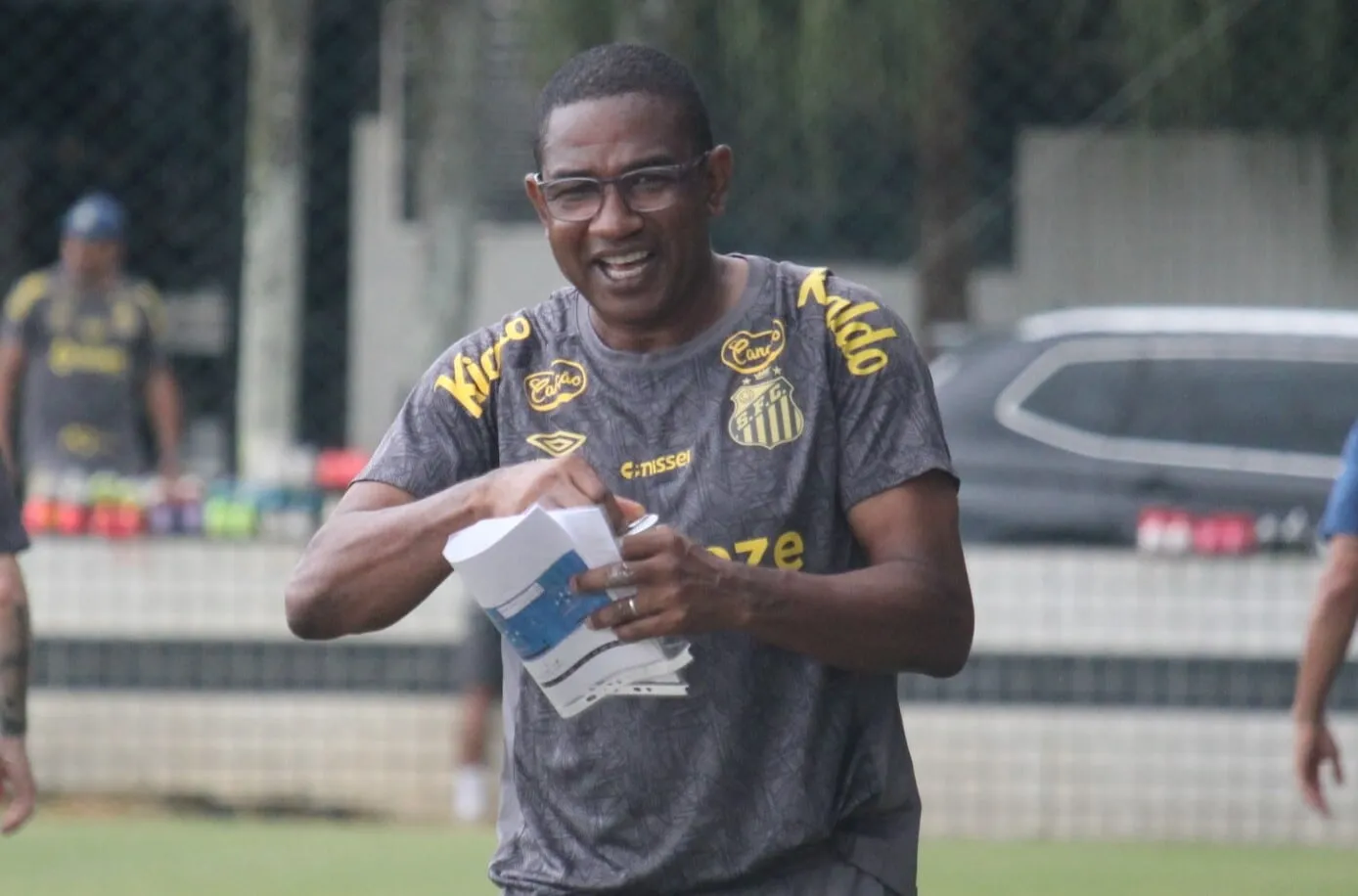De volta ao Santos, C&eacute;sar Sampaio detalha trabalho com &lsquo;especialista&rsquo; Caixinha e exalta Neymar