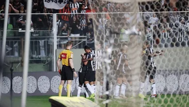 Atl&eacute;tico-PR fechou &oacute;tima campanha com chave de ouro. Mas a vaga ficou com o Galo